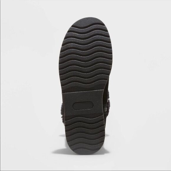 Universal Thread Black Charleigh Tall Faux Shearling Suede Boots - Picture 5 of 14